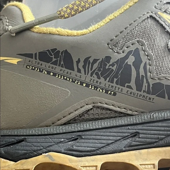 Altra Lone Peak 4.5 Grey Trail Running Shoes Men’s Size 9 - Picture 6 of 10